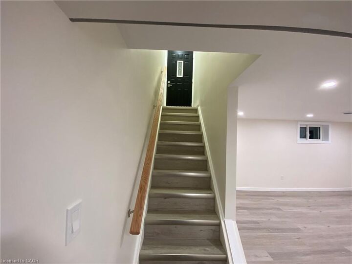 Property Photo:  88 Henry Street 2nd Unit  ON N1R 3W8 
