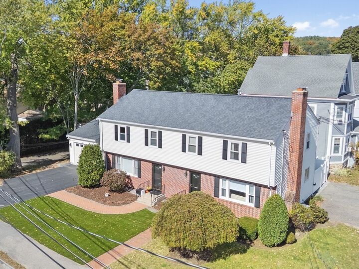 Property Photo:  33 Auburn St 2  MA 02453 