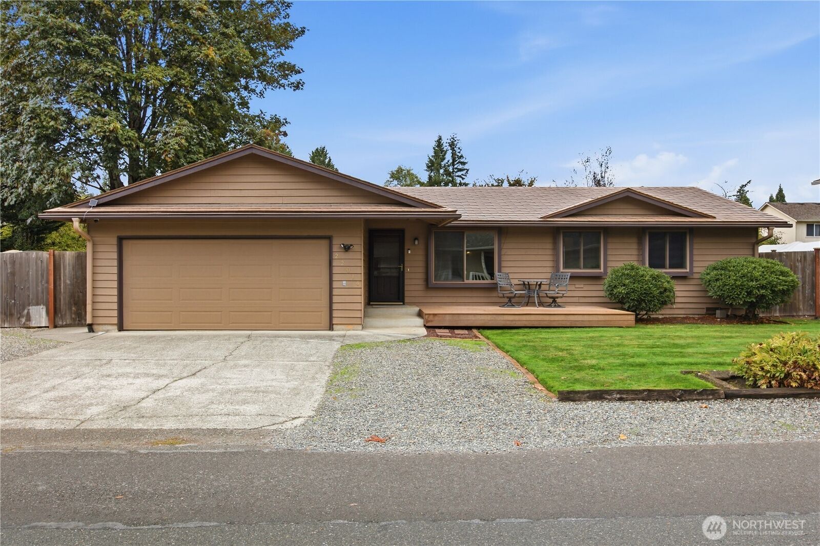 Property Photo: 22014 SE 268th Street WA 98038