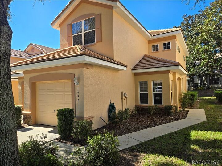 Property Photo:  1698 W Spring Meadow Loop  FL 34461 