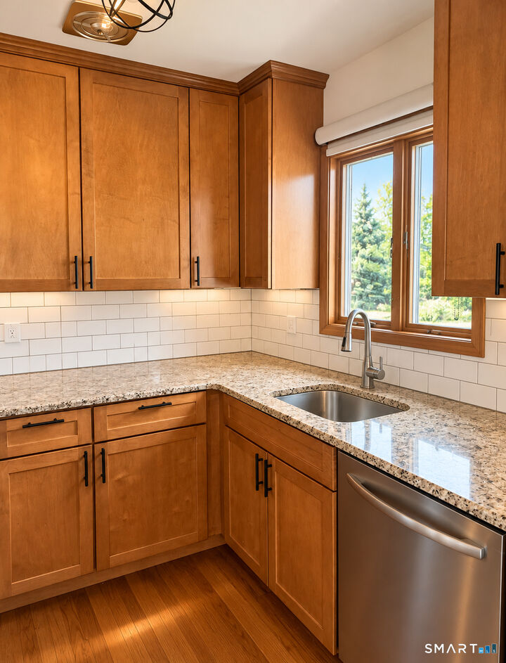 Property Photo:  11 Laura Lane  CT 06513 