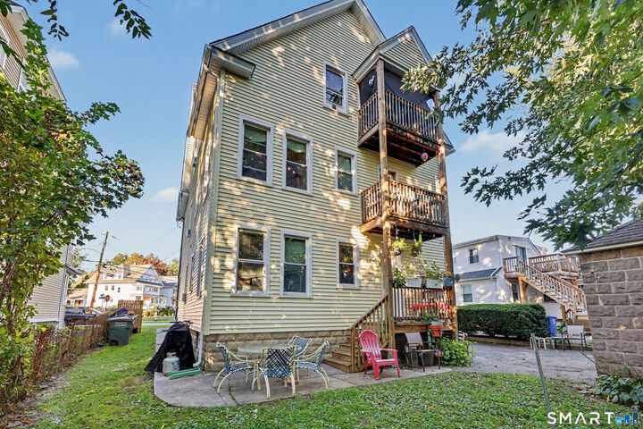 Property Photo: 73-75 Fairlawn Avenue CT 06605