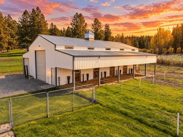 Property Photo: 4127 S Sullivan Rd WA 99037