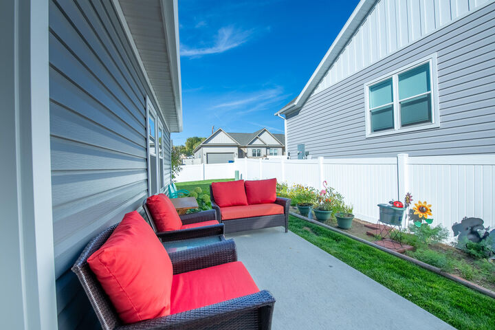 Property Photo:  2172 Skyview West Drive  WY 82801 