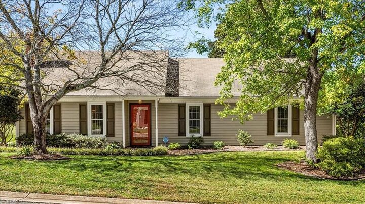 Property Photo: 1703 Foxhall Lane NC 27410-8343