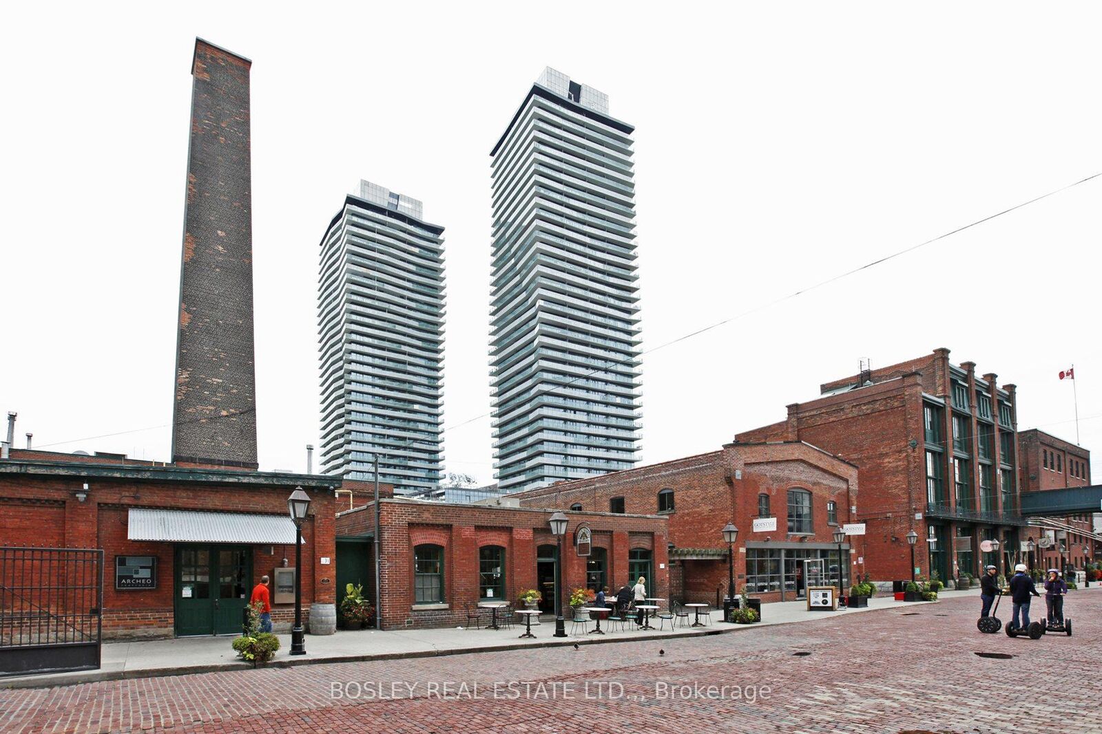 Property Photo:  70 Distillery Lane 3107  ON M5A 0E3 