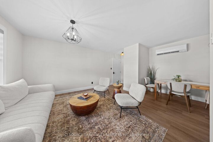 Property Photo:  48 Wilson Street W 3  ON K7H 2N4 