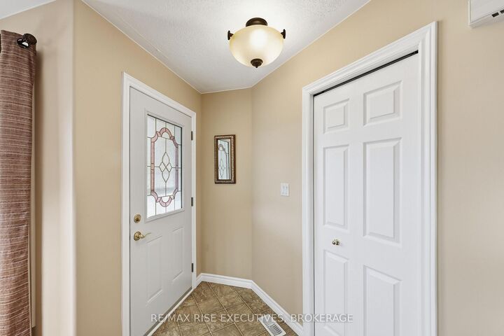 Property Photo:  176 Macdougall Drive  ON K7N 0A2 