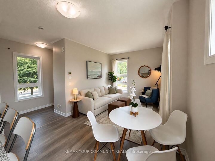 Property Photo:  90 Caledonia Park Road 2  ON M6H 0B1 