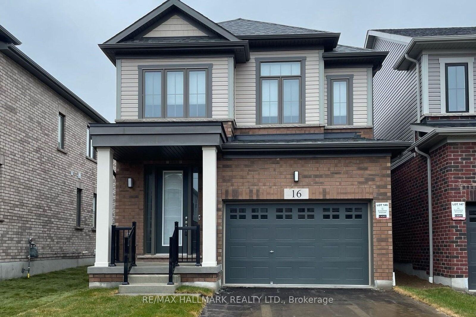 Property Photo: 16 Crossmore Crescent ON N1S 0C7