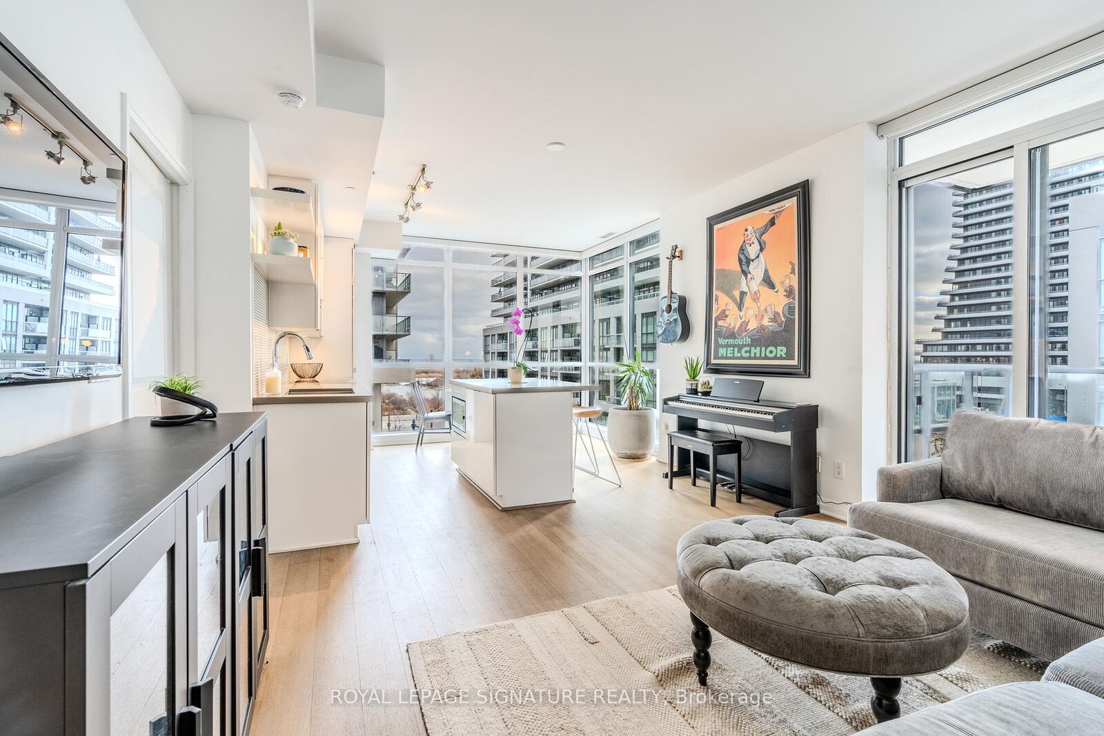 Property Photo:  60 Annie Craig Drive B415  ON M8V 0C4 