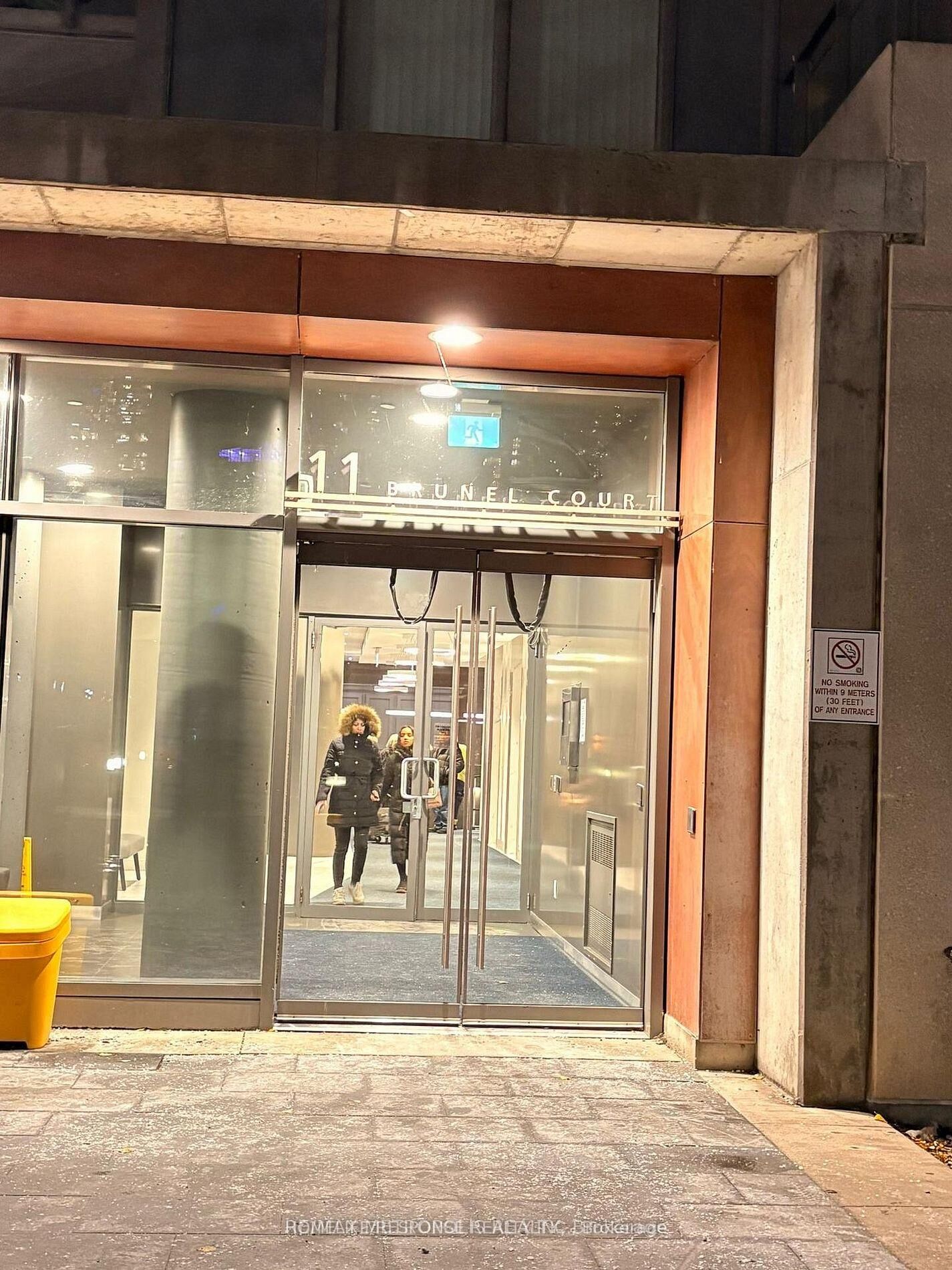 Property Photo:  11 Brunel Court 312  ON M5V 3Y3 
