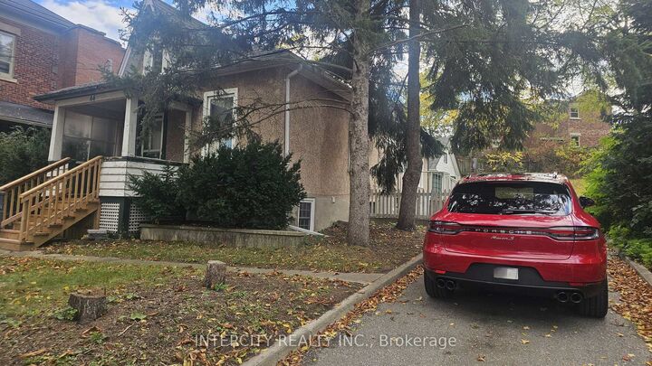 Property Photo:  44 Cardigan Street Room 3  ON N1H 3Z4 