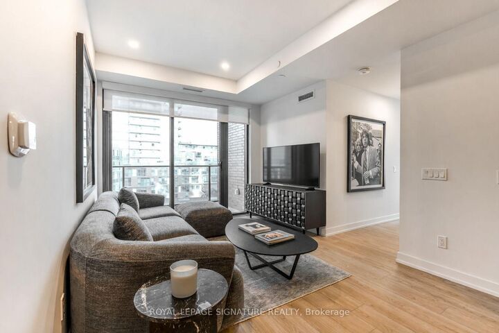 Property Photo:  35 Parliament Street 608  ON M5A 0Z5 
