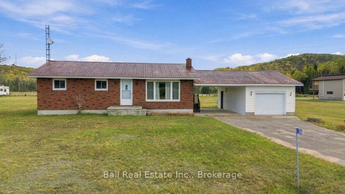 Property Photo: 316 Buck Hill Road ON K0L 1C0