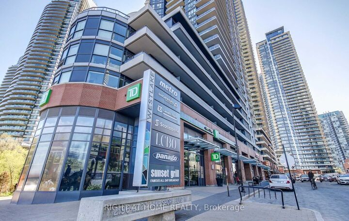 Property Photo:  2212 Lake Shore Boulevard W 502  ON M8V 0C2 