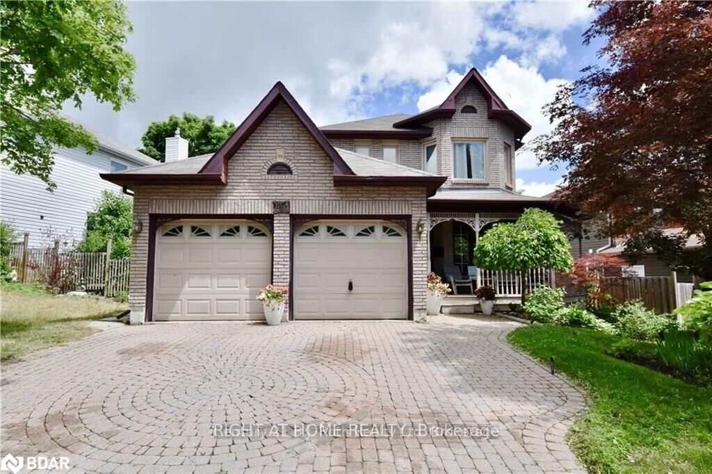 Property Photo:  114 Browning Trail  ON L4N 6R3 