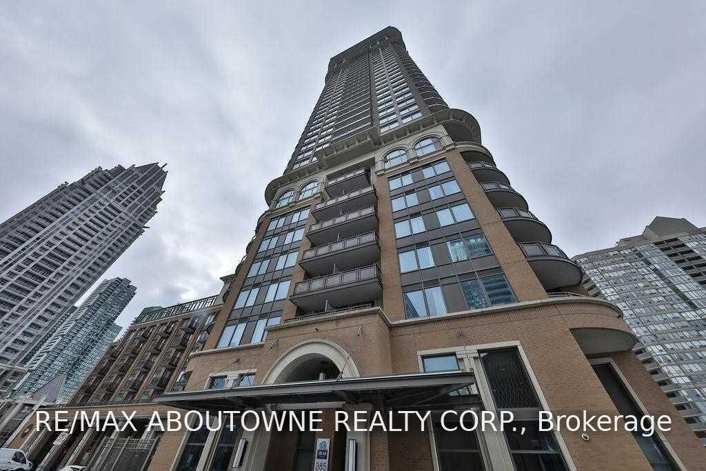 Property Photo: 385 Prince Of Wales Drive 3508 ON L5B 0C6