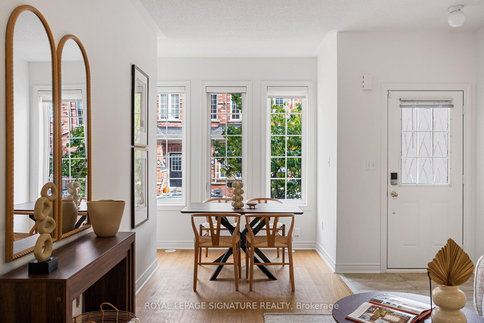 Property Photo:  34 Carnahan Terrace  ON M4E 0B2 