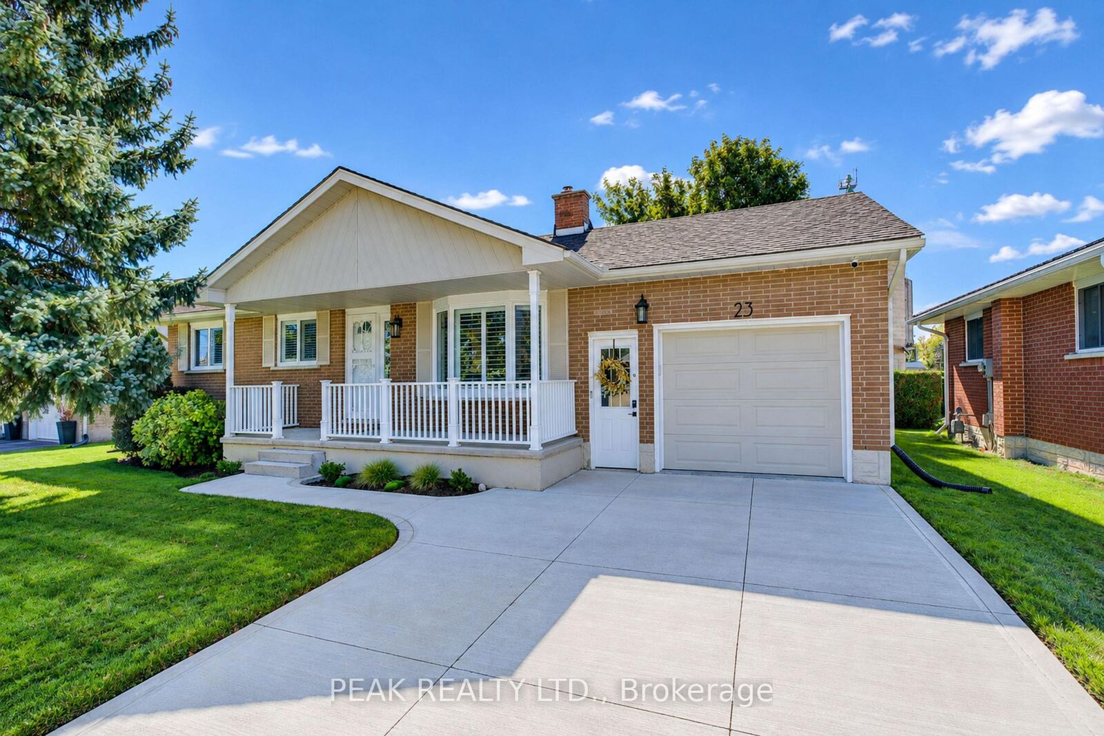 Property Photo:  23 Jacob Street W  ON N0B 2R0 