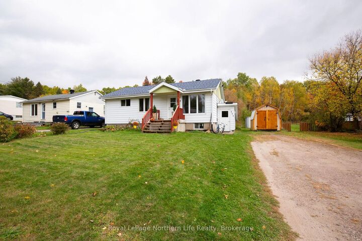Property Photo:  324 Main Street  ON P0H 1Z0 