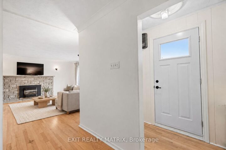 Property Photo: 2439 Raymond Street ON K4K 1K3