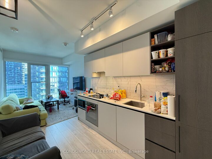 Property Photo:  55 Mercer Street 2207  ON M5V 0W4 