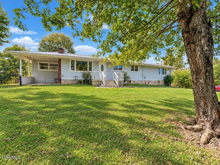 Property Photo: 229 Clint Street TN 37660