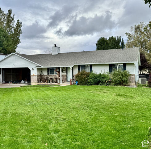 Property Photo:  951 S 1100 W  UT 84043 