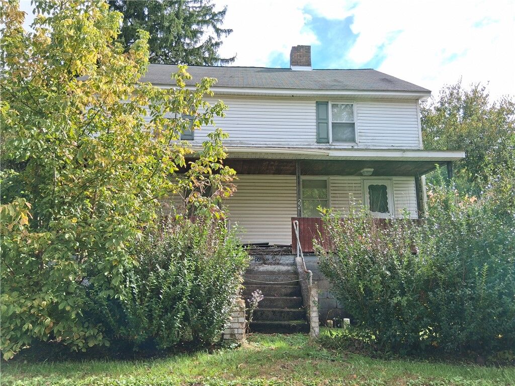 Property Photo: 22 Verner Ave PA 15019
