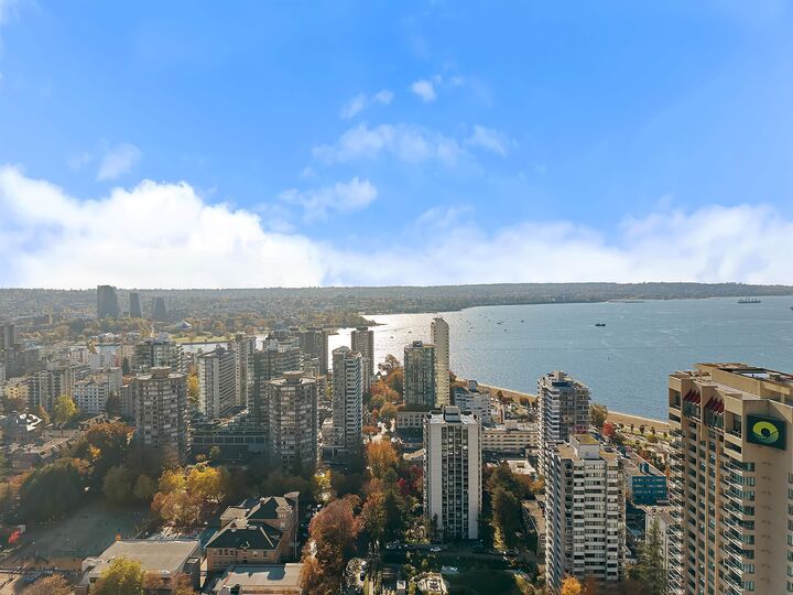 Property Photo:  1725 Pendrell Street 503-504  BC V6G 2X7 