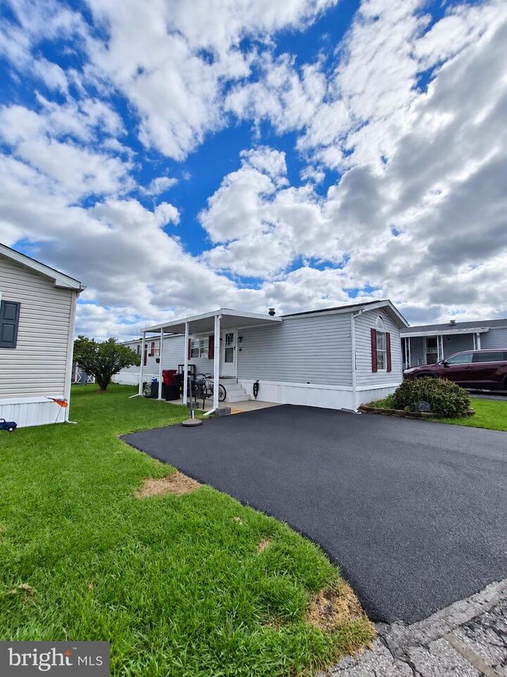 Property Photo:  1014 Barberry Avenue  PA 19605 