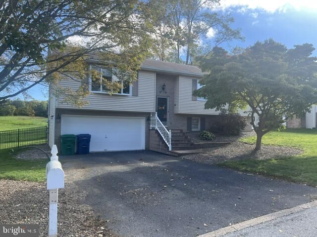 Property Photo:  4924 Janelle Drive  PA 17112 