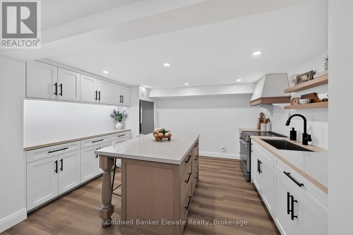 Property Photo: 111 Kingswood Drive ON N2E 1B2