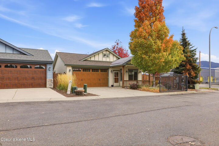 Property Photo:  867 W Knoll Ln  ID 83815 