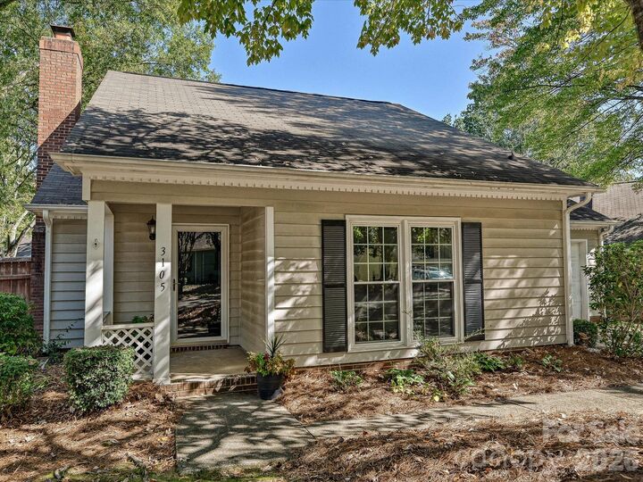 Property Photo: 3105 Stone Orchard Place NC 28209
