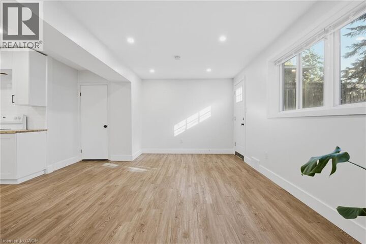 Property Photo:  24 Briarwood Crescent 2  ON L9C 4B9 