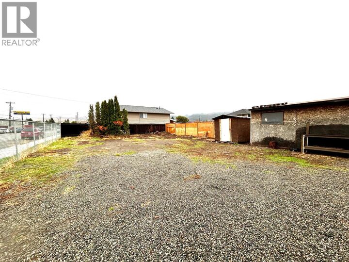 Property Photo:  1990 Houston Street  BC V1K 1A1 
