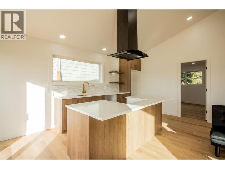 Property Photo:  404 99 Avenue  BC V1G 1T3 