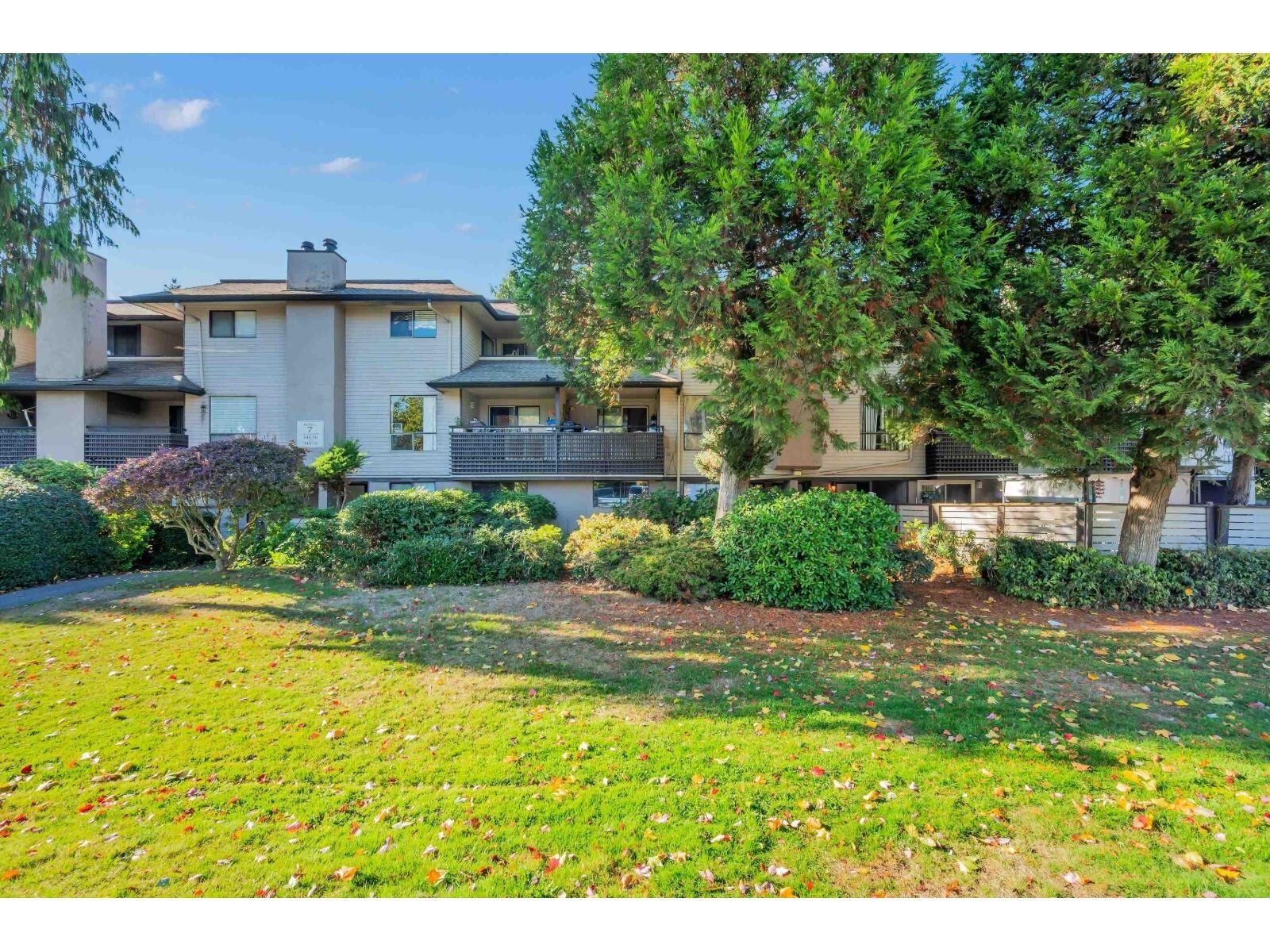 Property Photo:  Holly Park Lane 14846  BC V3R 6Y2 