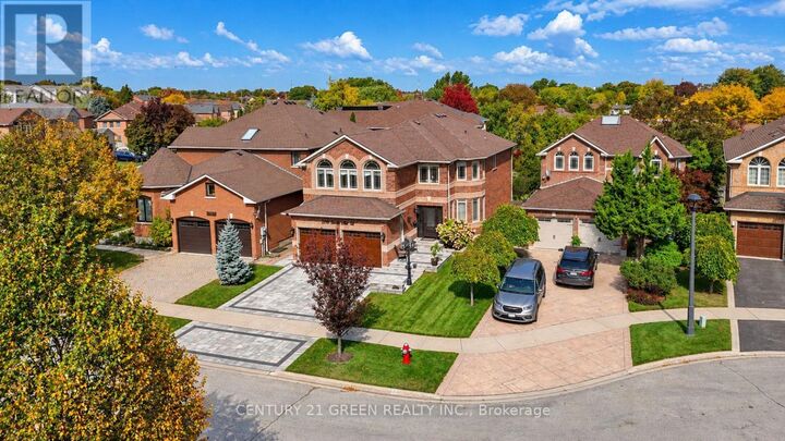 Property Photo:  2296 London Mist Court  ON L5M 5Y4 