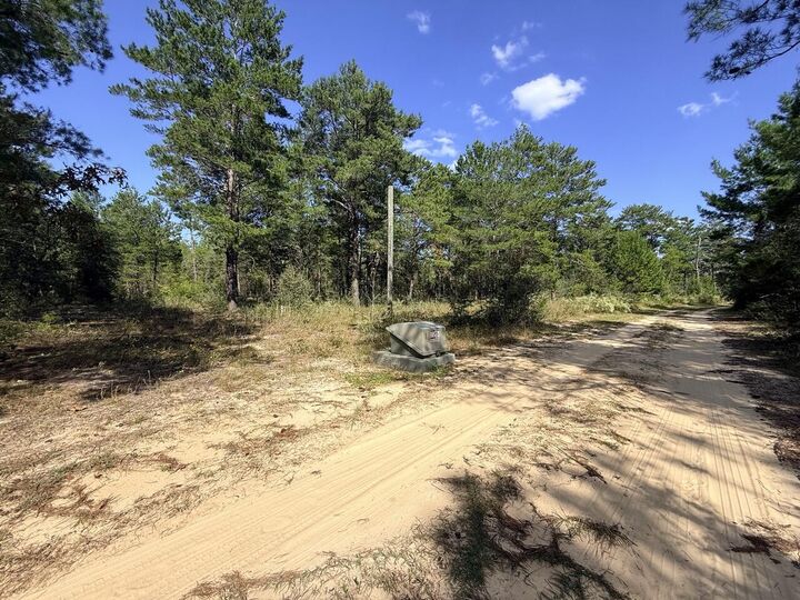 Property Photo: 870 Watson Road M FL 32433