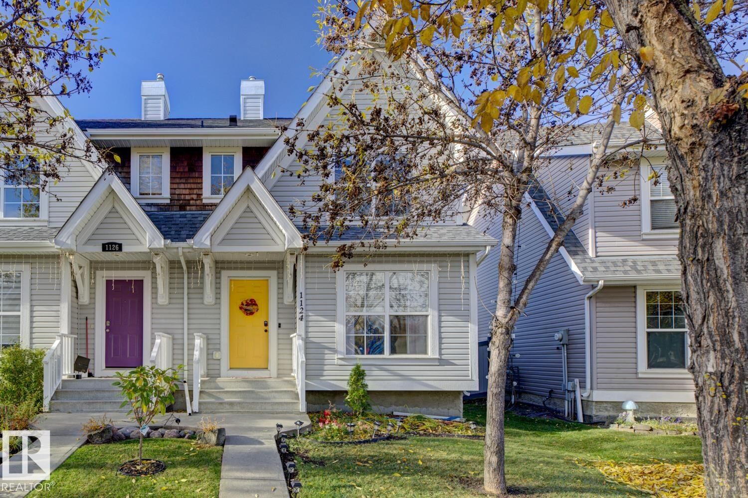 Property Photo:  1124 76 Street SW  AB T6X 1M8 
