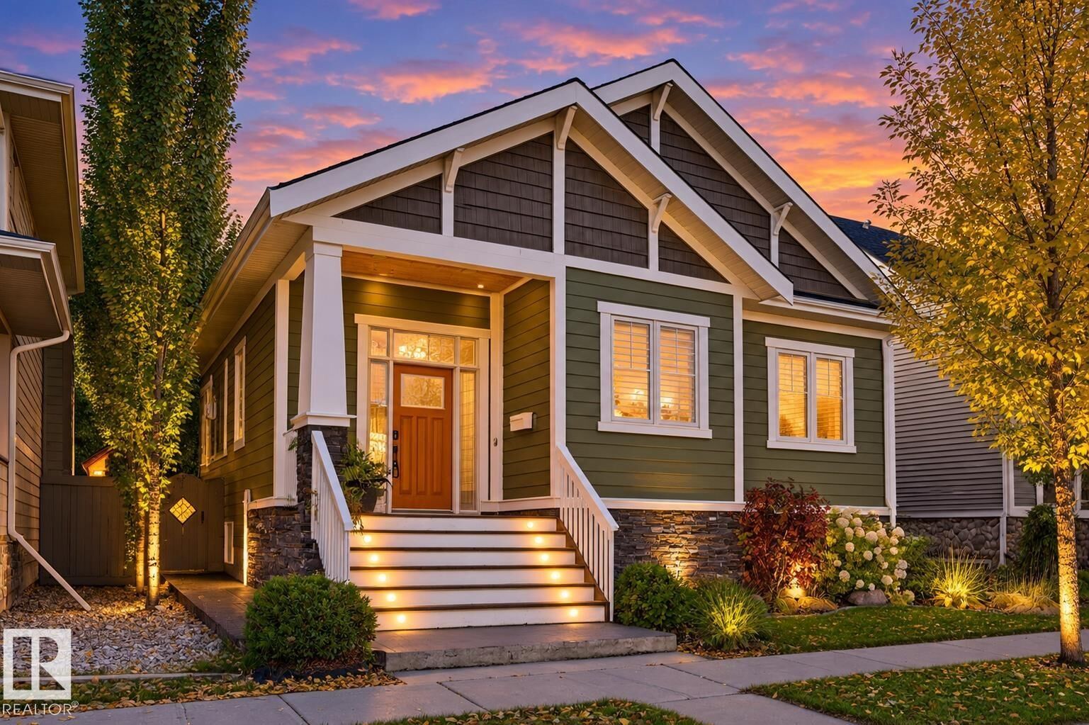 Property Photo:  2327 Frezenberg Avenue NW  AB T5E 4Z1 