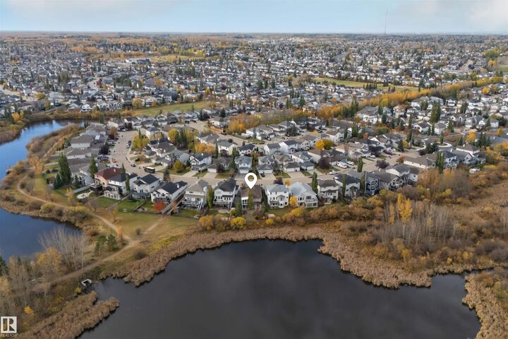 Property Photo: 54 Foxhaven Way AB T8H 1N3
