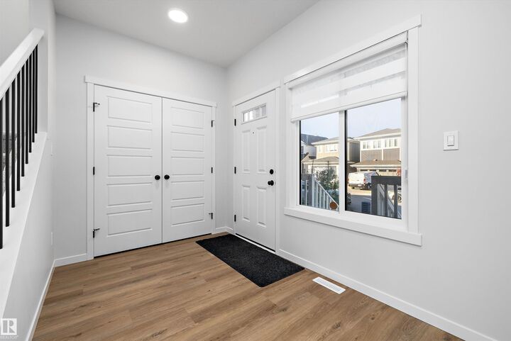 Property Photo:  6333 Greenaway Avenue NW  AB T5E 6Y6 