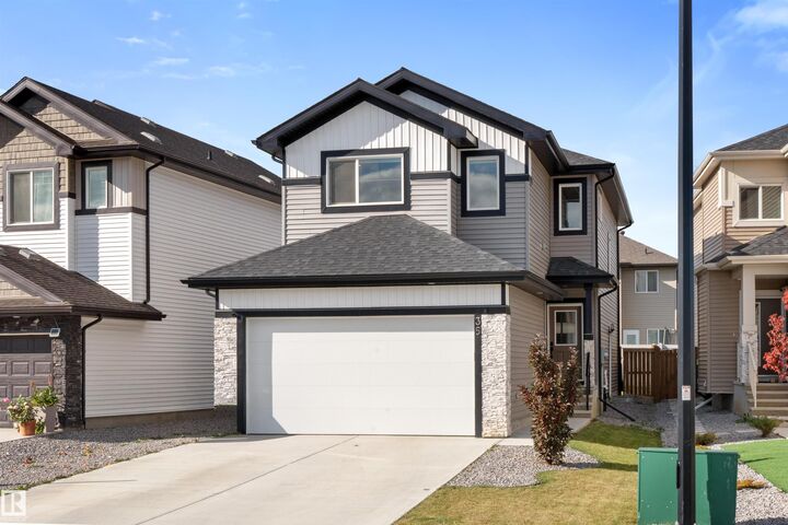 Property Photo:  35 Meadowbrook Way  AB T7X 2X3 