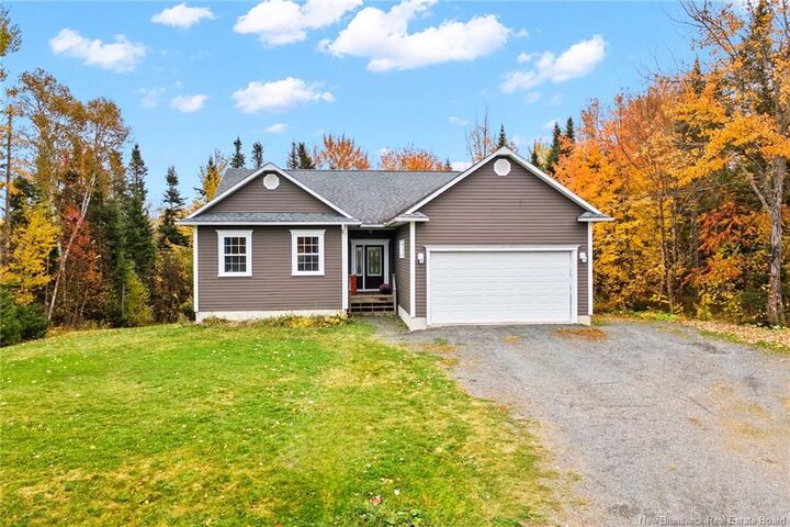 Property Photo:  17 Declaration Drive  NB E3G 0B4 