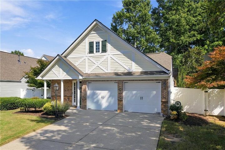 Property Photo:  2550 Cottage View Way  GA 30040 