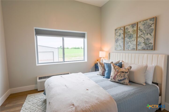 Property Photo: 15850 Salado Airport Road 36 -4 TX 76571